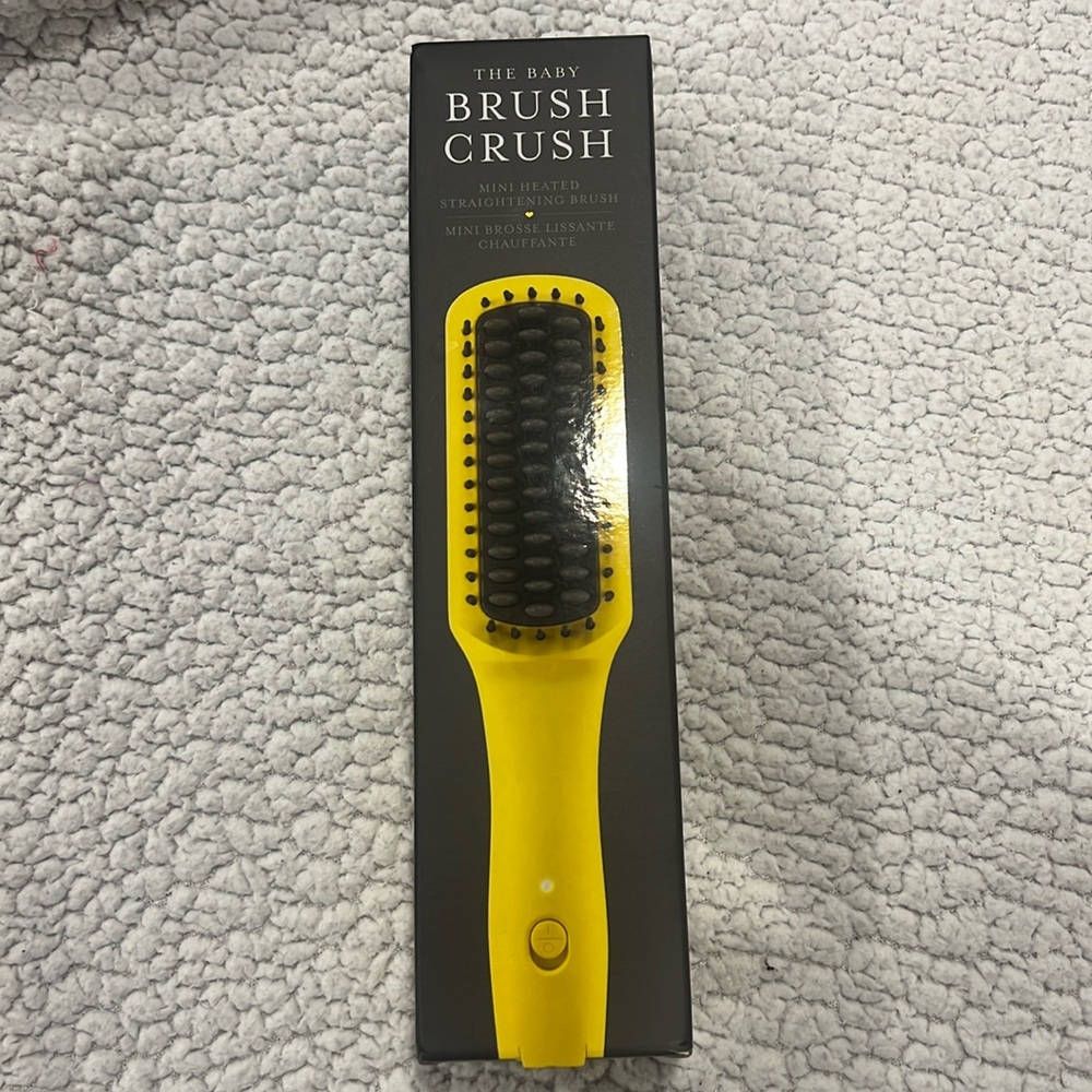 Drybar mini straightening brush brand new and never opened.